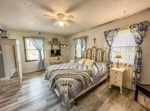 Bedroom - 174 Derby Trl, Corbin, KY 40701 photo 2 of 5