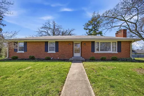 3272 Saxon Dr, Lexington, KY 40503