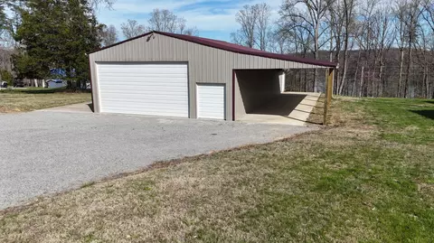 150 Lakeview Cir, Nancy, KY 42544
