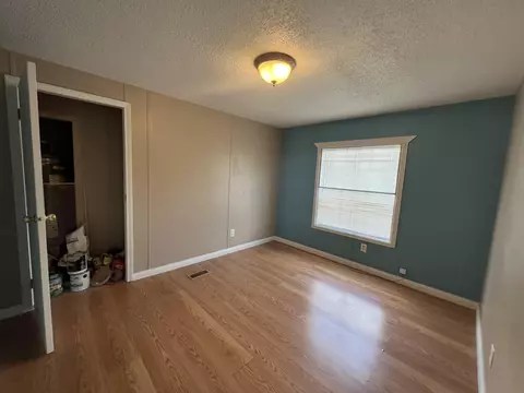 Bedroom - 126 S Combs Ave, Corbin, KY 40701 photo 1 of 2