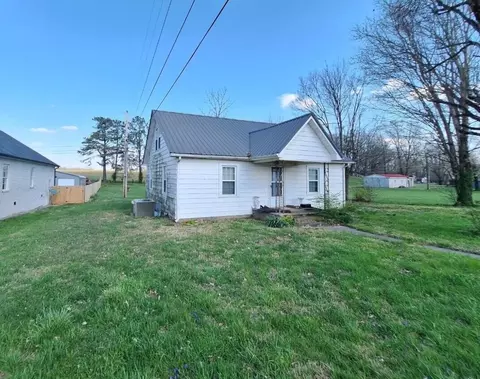 305 North St, Tompkinsville, KY 42167