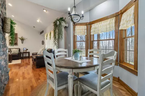 Dining - 153 Otter Creek Rd, Strunk, KY 42649 photo 6 of 7
