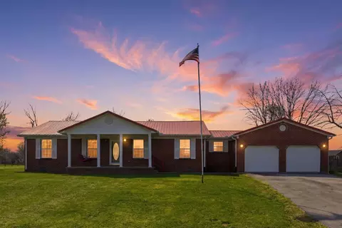 1143 Breezy Ln, Berea, KY 40403