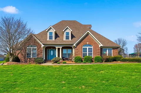 104 Sutton Ln, Lancaster, KY 40444