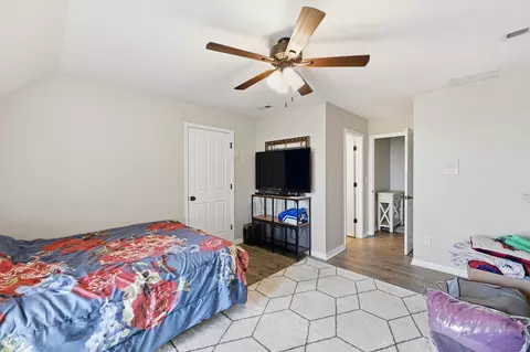 Bedroom - 104 Sutton Ln, Lancaster, KY 40444 photo 8 of 8