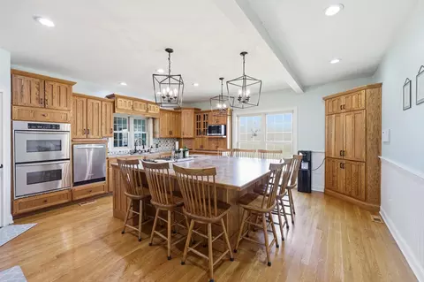 Kitchen - 104 Sutton Ln, Lancaster, KY 40444 photo 1 of 4
