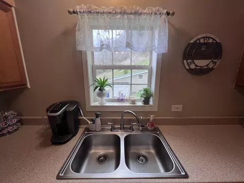 Kitchen - 59 River Rd, Miracle, KY 40856 photo 2 of 7