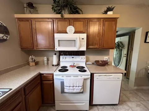 Kitchen - 59 River Rd, Miracle, KY 40856 photo 1 of 7