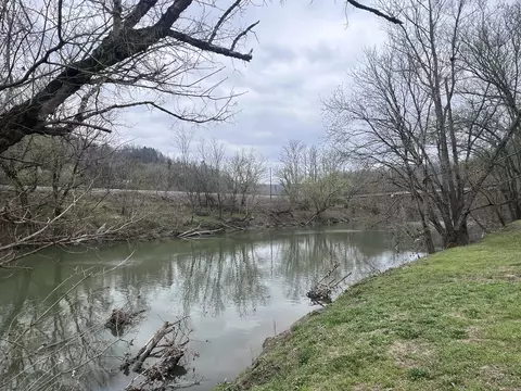 View/Area - 59 River Rd, Miracle, KY 40856 photo 3 of 12