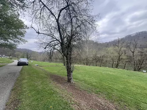 Exterior - 59 River Rd, Miracle, KY 40856 photo 15 of 23