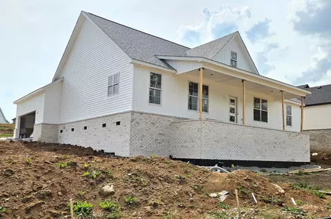 401 Krauss Dr, Nicholasville, KY 40356
