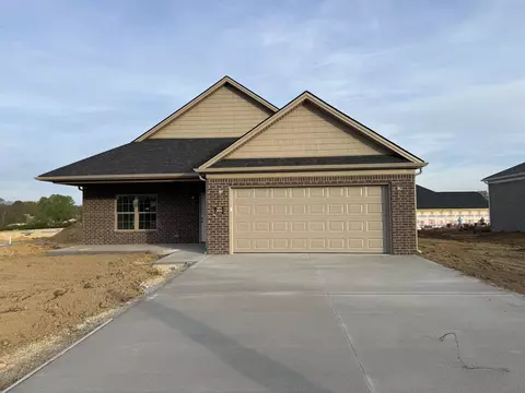 307 Cinchpost Cir, London, KY 40744