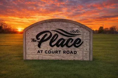 300 Cinchpost Cir, London, KY 40744