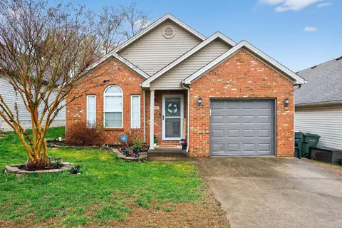 2776 Trailwood Ln, Lexington, KY 40511