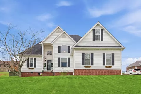 911 Wheatfield Rd, Harrodsburg, KY 40330