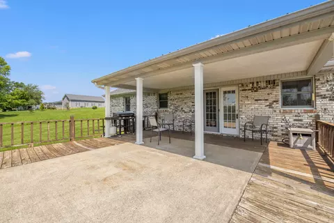 Exterior - 761 Texas Loop Rd, Springfield, KY 40069 photo 4 of 6
