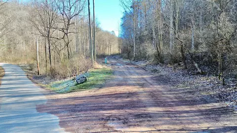 3800 Butcher Hollow Rd # A, Van Lear, KY 41265