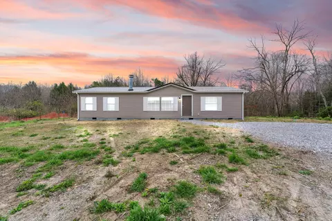 179 Clifton Ln, Mckee, KY 40447
