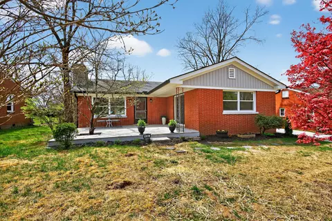 634 Seattle Dr, Lexington, KY 40503