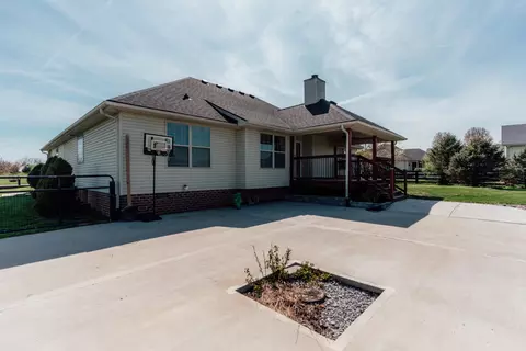 75 Dorton Dr, Lancaster, KY 40444 photo 19