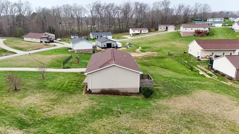 View/Area - 170 Hickory Hill Dr, Corbin, KY 40701 photo 4 of 10