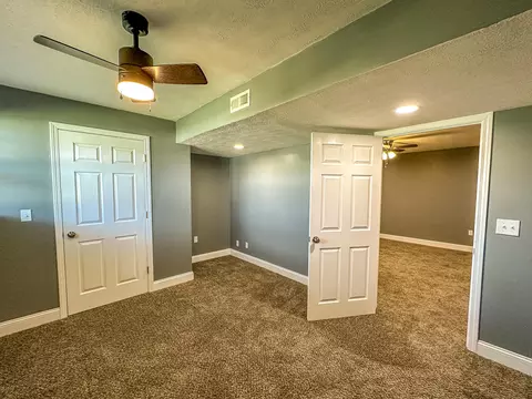 Bedroom - 170 Hickory Hill Dr, Corbin, KY 40701 photo 6 of 7