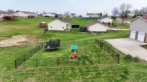 View/Area - 170 Hickory Hill Dr, Corbin, KY 40701 photo 5 of 10