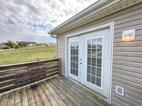 Exterior - 170 Hickory Hill Dr, Corbin, KY 40701 photo 2 of 3