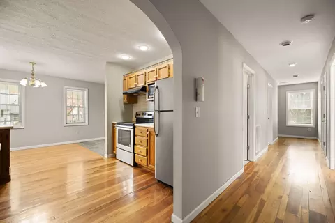 Entry Way - 703 Knapp Ave, Morehead, KY 40351 photo 2 of 4