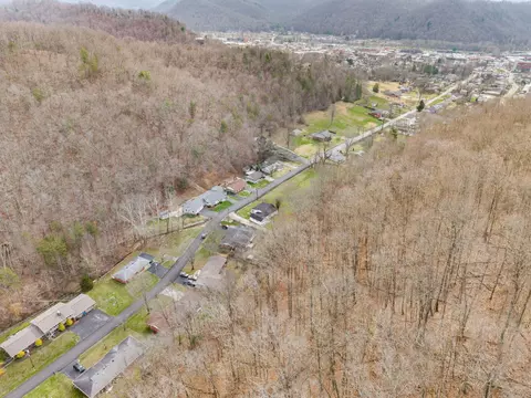 View/Area - 703 Knapp Ave, Morehead, KY 40351 photo 14 of 17