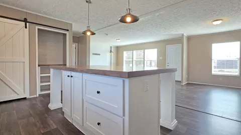 Kitchen - 109 Sandidge Spur Rd, Eubank, KY 42567 photo 2 of 6