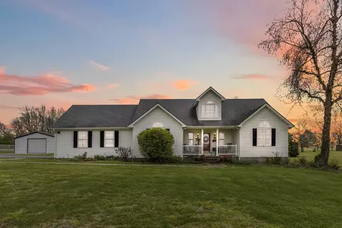 106 Eastern Ave, Lancaster, KY 40444