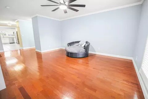 Living - 601 Moberly Bend Rd, Corbin, KY 40701 photo 3 of 3