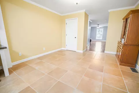 Entry Way - 601 Moberly Bend Rd, Corbin, KY 40701 photo 1 of 1