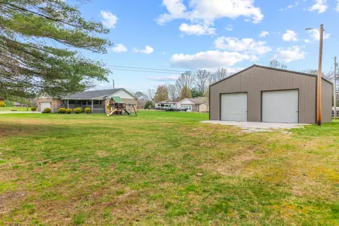 Exterior - 601 Moberly Bend Rd, Corbin, KY 40701 photo 3 of 7