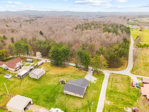 View/Area - 601 Moberly Bend Rd, Corbin, KY 40701 photo 1 of 6