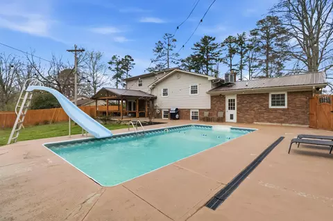 107 Lick Creek Rd, Whitley City, KY 42653