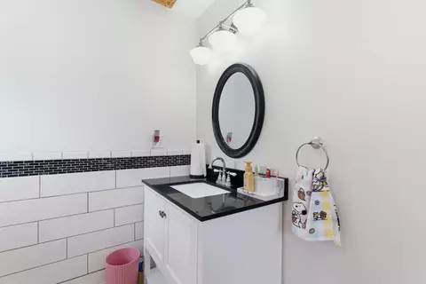 Bath - 313 W 8th St, Corbin, KY 40701 photo 5 of 5