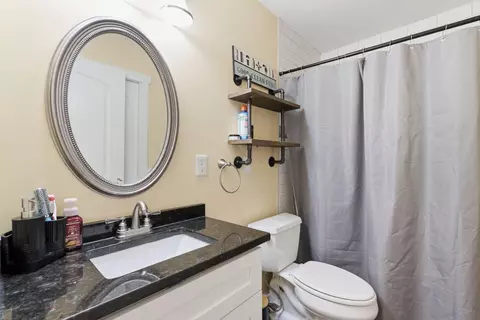 Bath - 313 W 8th St, Corbin, KY 40701 photo 1 of 5