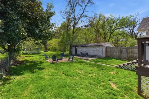 Exterior - 313 W 8th St, Corbin, KY 40701 photo 7 of 7