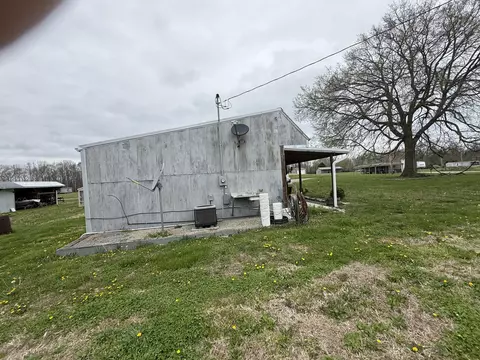 223 Demsey Ln, Columbia, KY 42728
