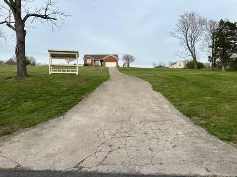 1453 Normans Camp Rd, Harrodsburg, KY 40330