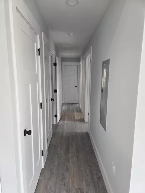 Entry Way - 616 Gordon St, Corbin, KY 40701 photo 1 of 1