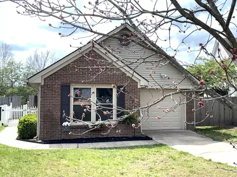 612 Attingham Ct, Lexington, KY 40517