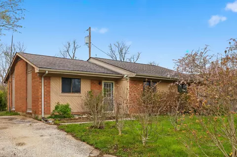 3805 Salmon Ct, Lexington, KY 40517