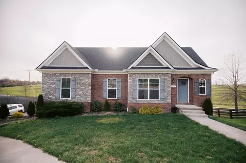 6041 Winning Colors, Richmond, KY 40475