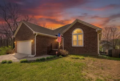 2050 Old Higbee Mill Rd, Lexington, KY 40514