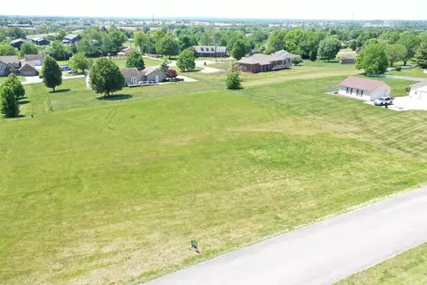 18 Kay Ave, Lancaster, KY 40444