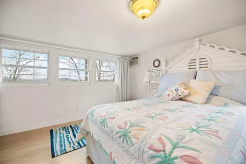 Bedroom - 116 Timberlake Dr, Bronston, KY 42518 photo 10 of 11