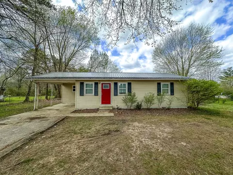 391 Line Creek Rd, Lily, KY 40740